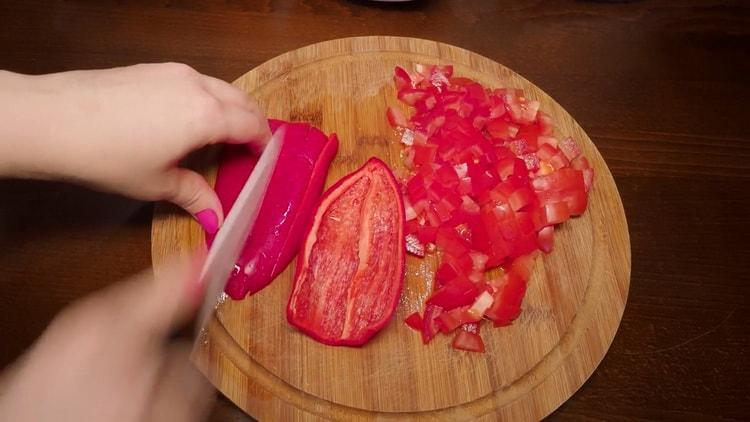 Per cucinare la pasta, preparare gli ingredienti