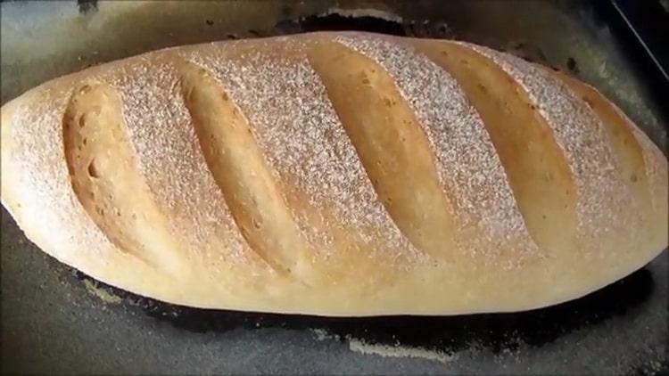 Una ricetta semplice per il pane bianco: cuocere in forno