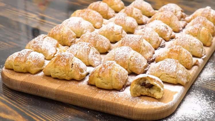 Bagel su panna acida secondo una ricetta graduale con foto