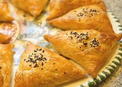 Samsa con zucca di pasta sfoglia - una ricetta semplice e deliziosa