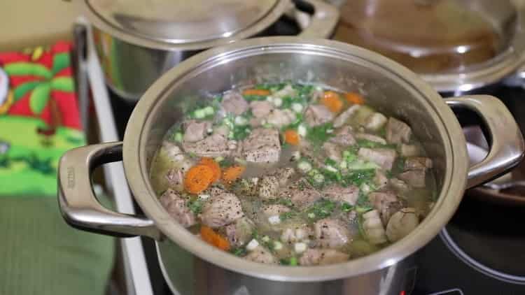 Orecchio di bottatrice secondo una ricetta passo passo con foto