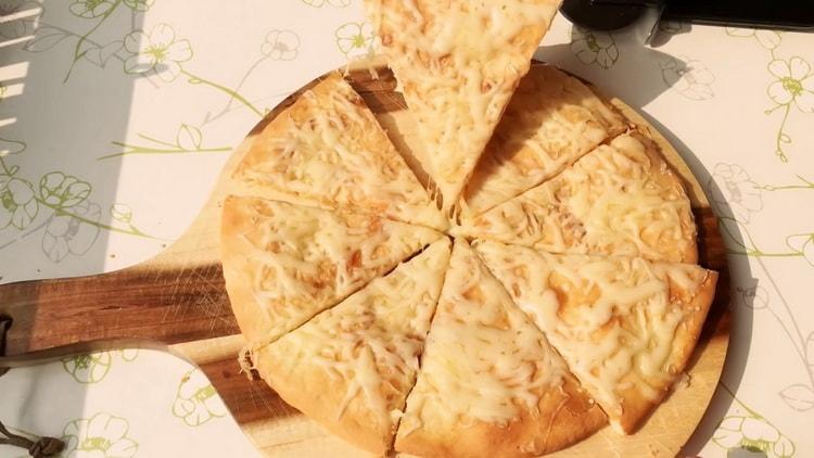 Khachapuri megreliano: una ricetta passo-passo con foto