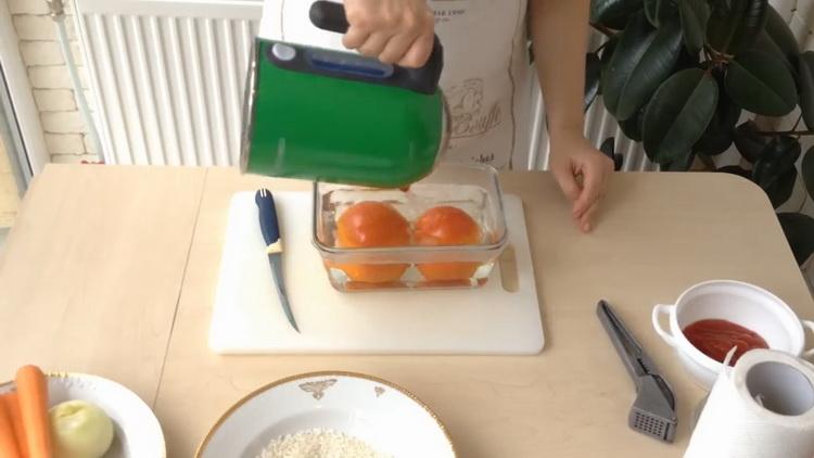 Per preparare il pepe, prepara gli ingredienti