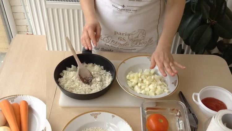 Per preparare il pepe, prepara gli ingredienti