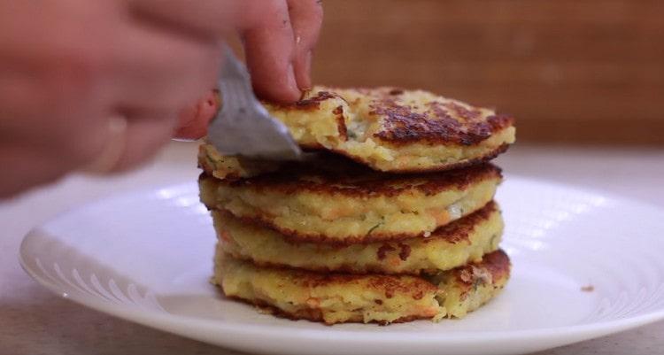 I pancake di patate sono incredibilmente deliziosi!