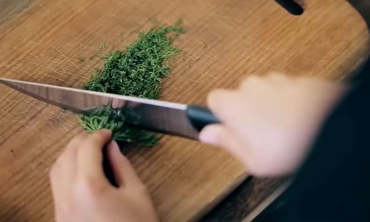 Come cucinare la pasta con i gamberi in salsa di crema all'aglio