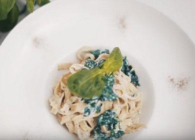 Fettuccine appetitose con le tue mani: cuciniamo secondo la ricetta con una foto.