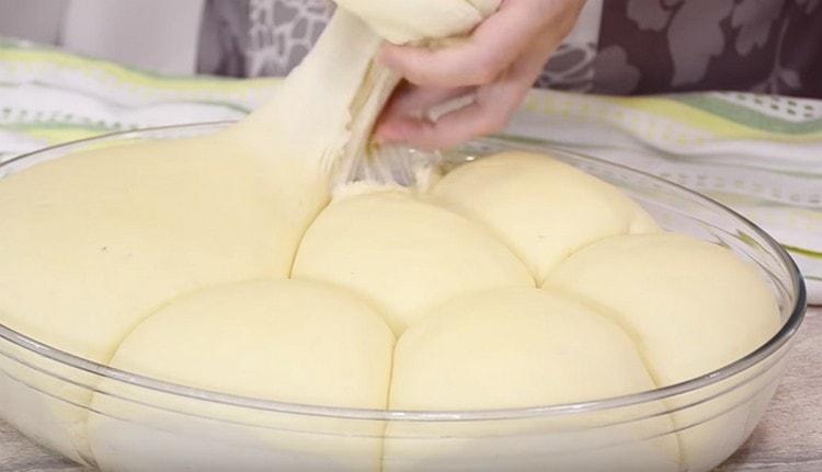 L'impasto rapido per pizza al lievito in acqua è pronto.