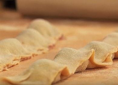 Pasta per ravioli sui tuorli - una ricetta dettagliata 🥟