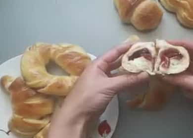 La ricetta più semplice per i panini di pan di zenzero dall'impasto di lievito 🥐