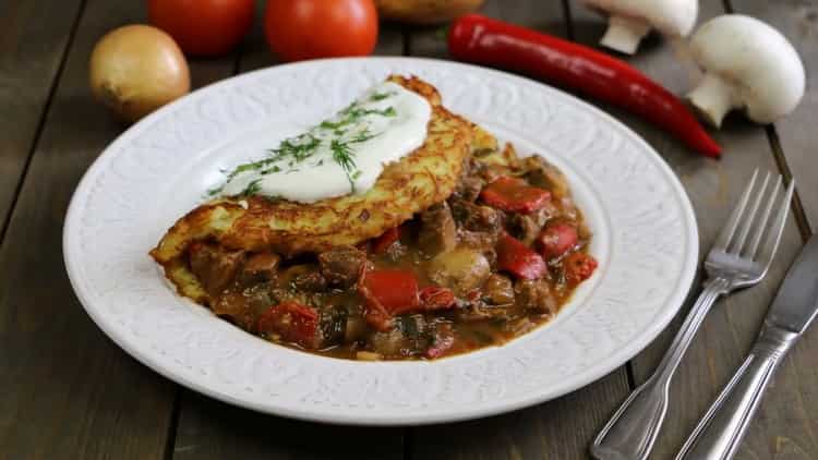 Draniki ungherese con carne secondo una ricetta graduale con foto