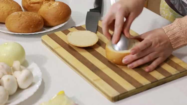 Per cucinare, prepara gli ingredienti