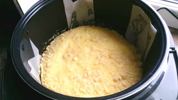 Per preparare la cheesecake, prepara tutto il necessario