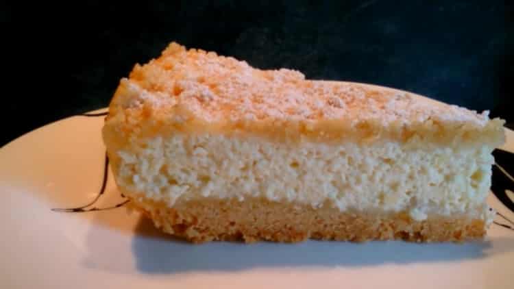 la cheesecake reale in una pentola a cottura lenta è pronta