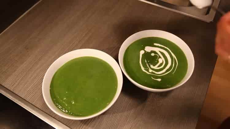 la zuppa di spinaci è pronta