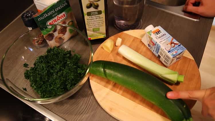 Zuppa Di Spinaci Alla Crema Di Cottura