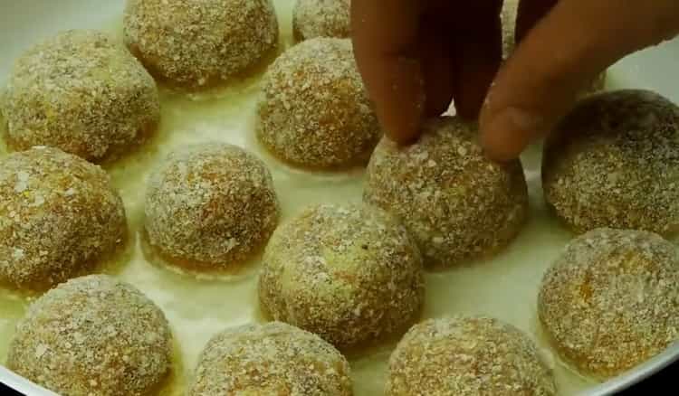 per cuocere le polpette, scaldare la padella