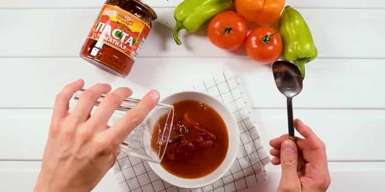 Lecho da cucina con concentrato di pomodoro