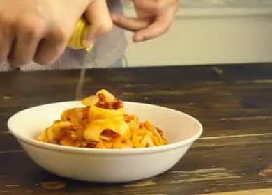 La pasta piccante al calamaro diversifica la tua cena quotidiana 🍝