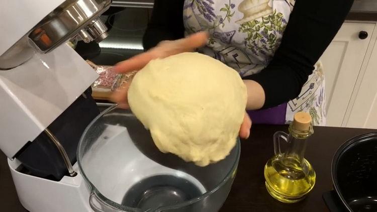 Per preparare le ciambelle americane, prepara gli ingredienti.