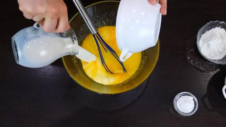 Per preparare i waffle, mescola gli ingredienti.