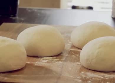 Classic Pizza Yeast Dough - Ricetta italiana