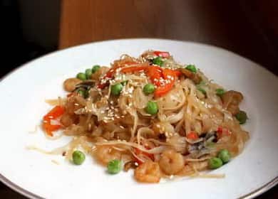 Funchosa con gamberi e verdure - molto gustoso e sano 🍝