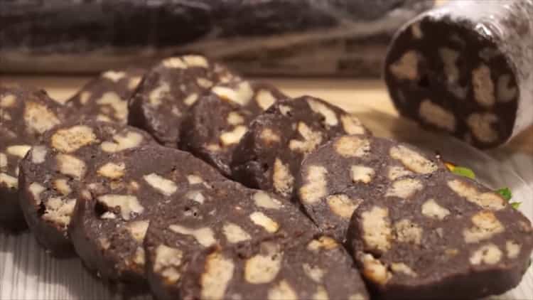 Salsiccia al cioccolato - una deliziosa ricetta fin dall'infanzia