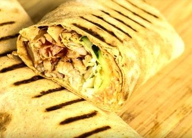 La ricetta shawarma più deliziosa e veloce: foto passo dopo passo!