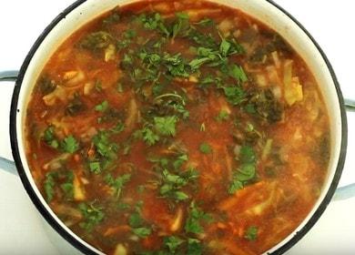 Fragrante borsch di cavolo fresco 🍲