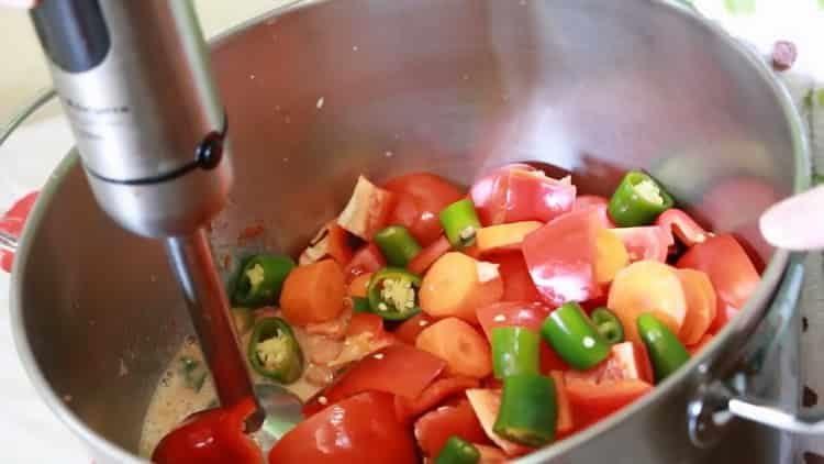 macinare gli ingredienti