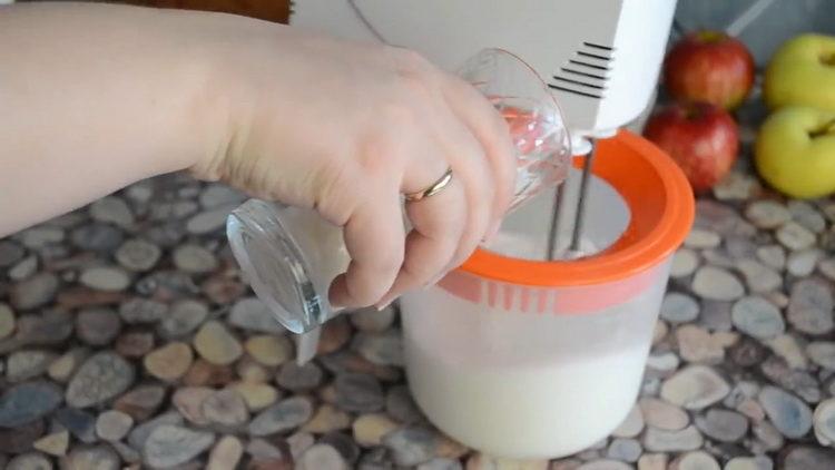 Prepara gli ingredienti per cucinare.