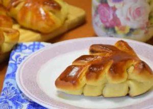 Involtini di burro con mele e cannella