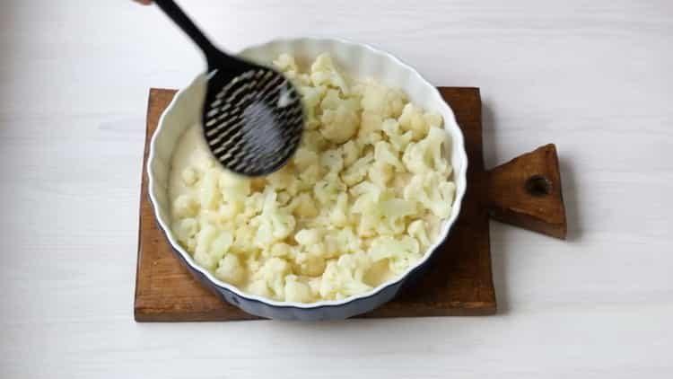 Per cucinare, tagliare il cavolo