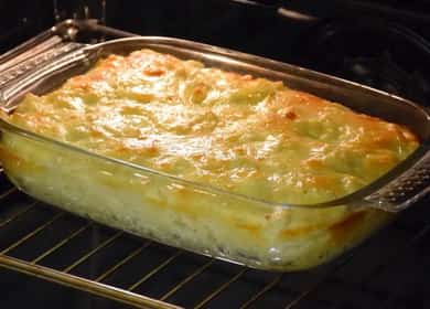 Casseruola con cavolo tritato e carne macinata  come cucinare una casseruola nel forno