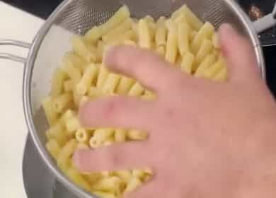 Paano magluto ng pasta sa isang pan 🍜