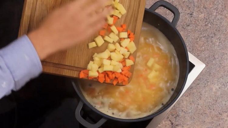 Aggiungi le verdure per cucinare