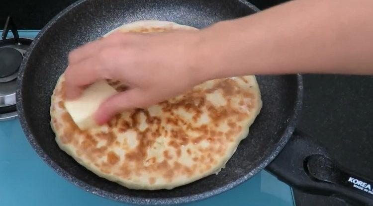 Torte di kefir veloci in padella