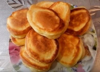 Pancake morbidi e morbidi  su latte acido