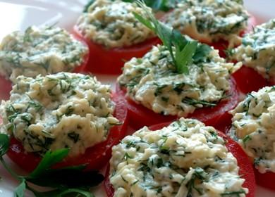 Antipasto di pomodoro con formaggio e aglio 🍅