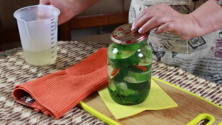 Zucchine bulgare per l'inverno secondo una ricetta passo passo con foto