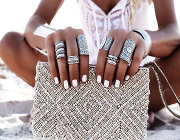 Manicure per mani abbronzate: una foto di 100 splendide idee per l'ispirazione