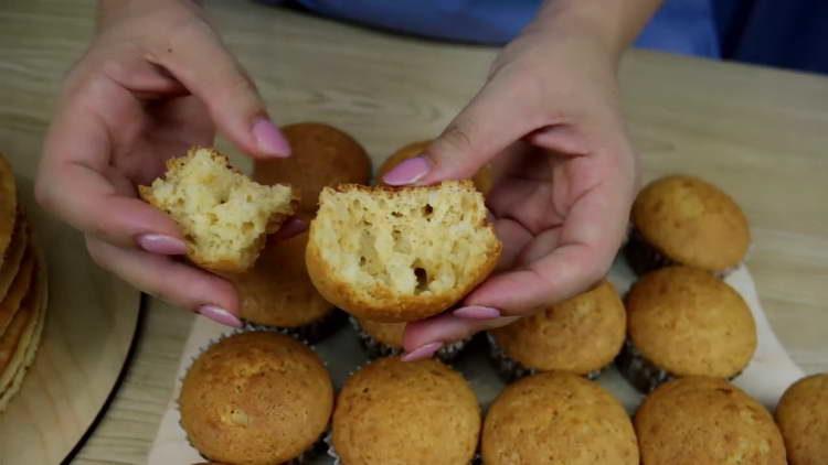 Pan di Spagna al latte condensato