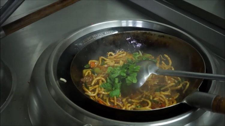 ricetta del lagman fritto