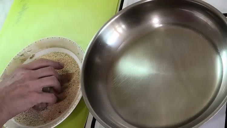 immergi il pane nel pangrattato