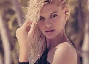 Kelly Rohrbach: 70 foto di un personaggio famoso