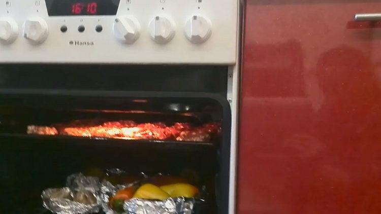 preriscaldare il forno