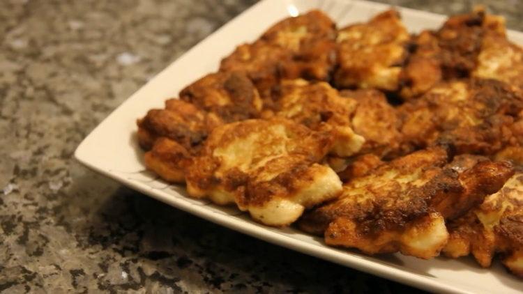 petto di pollo tritato tagliato con maionese pronto