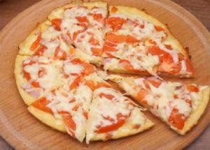 Ricetta veloce per pizza in padella in 10 minuti