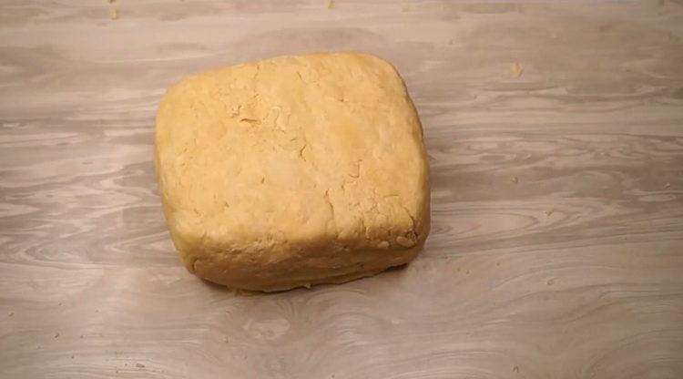 Paano gumawa ng puff pastry ayon sa isang simpleng hakbang-hakbang na recipe gamit ang isang larawan